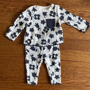Cat and Jack Floral Ribbed Top & Bottom Set - Newborn - Like New